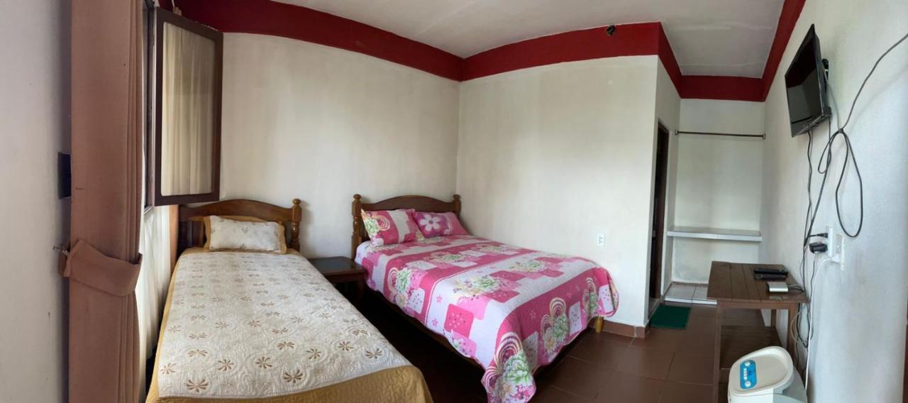 Hotel Puerto Selva Вилья-Тунари Экстерьер фото